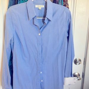 Banana Republic tailored women’s shirt